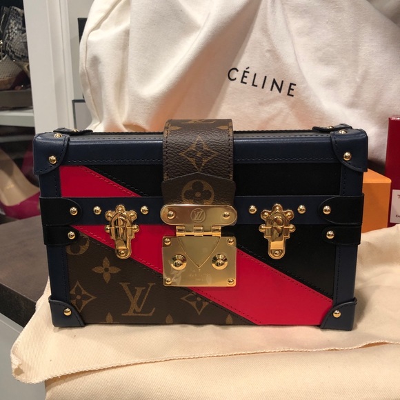 Louis Vuitton Handbags - NWT.  Louis Vuitton Petite Malle! 💯